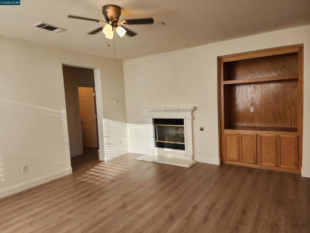 Image 12 of property listing at 439 Collis Street, Brentwood, CA 94513