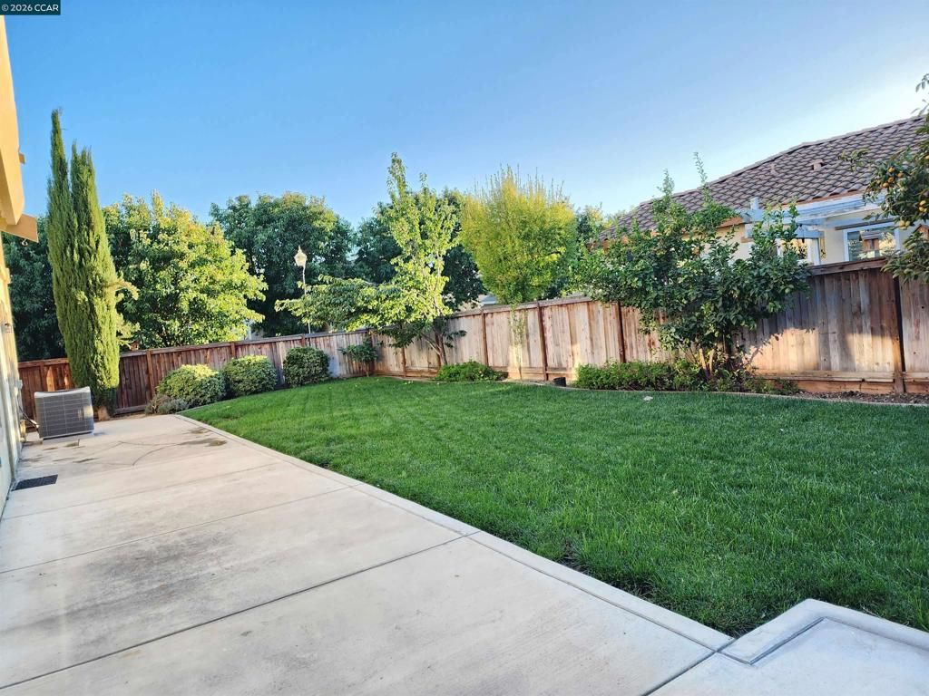 Image 42 of property listing at 439 Collis Street, Brentwood, CA 94513