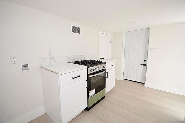 2760 GWYNNE AVENUE, National City, CA 91950