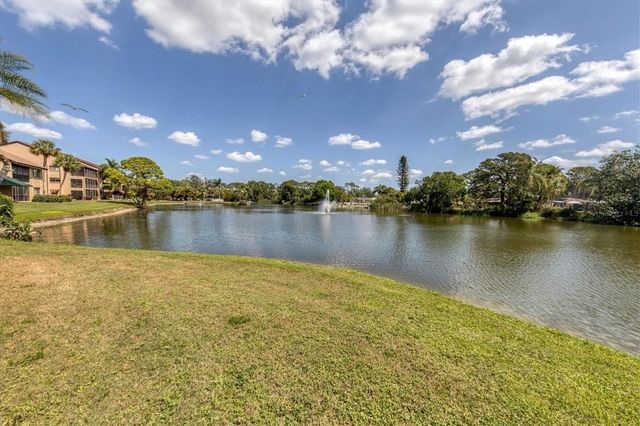 5669 ASHTON LAKE DRIVE 1, Sarasota, FL 34231