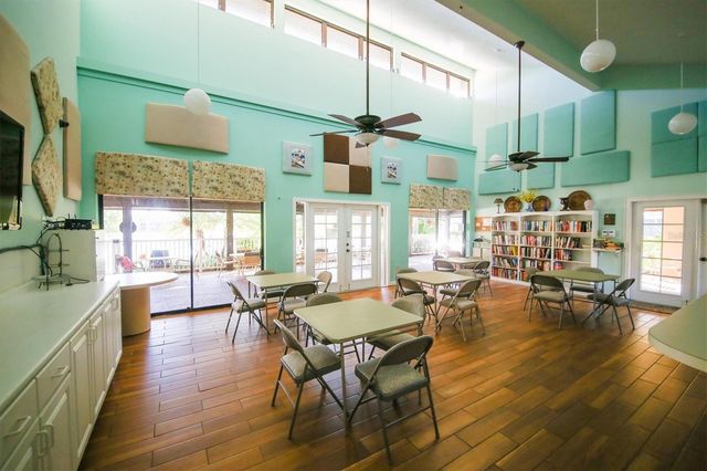 5669 ASHTON LAKE DRIVE 1, Sarasota, FL 34231