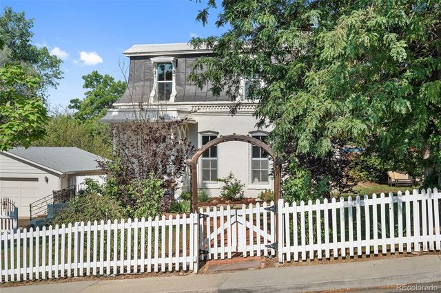 255 Pratt Street, Longmont, CO 80501