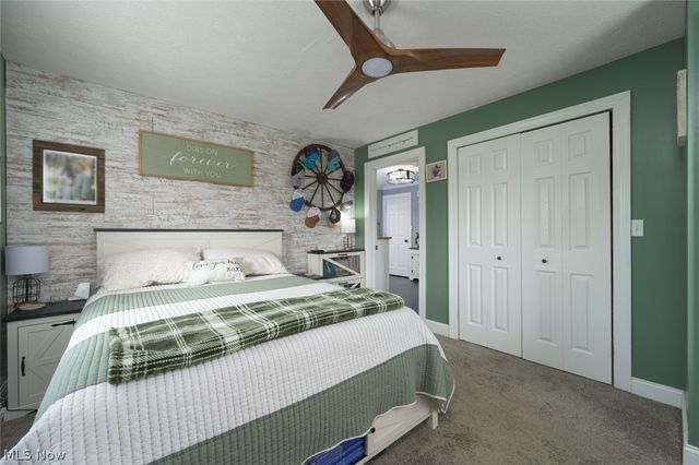 1402 S Chapel Street, Louisville, OH 44641