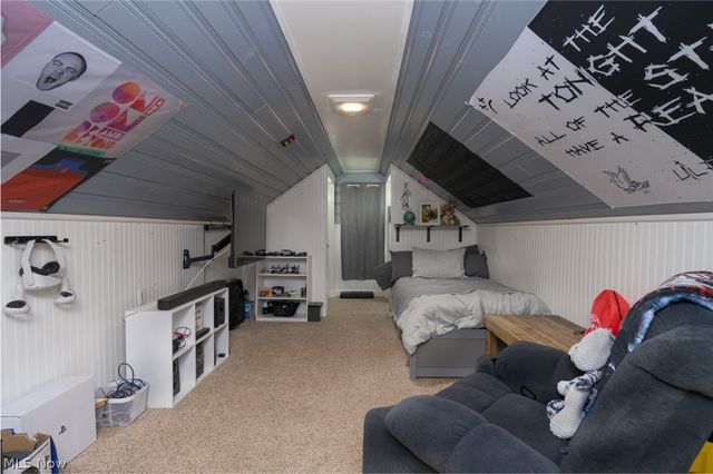 1402 S Chapel Street, Louisville, OH 44641