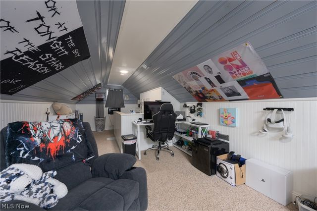 1402 S Chapel Street, Louisville, OH 44641