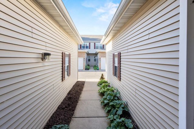 3829 Maple Grove Drive, Madison, WI 53719
