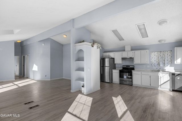 21762 Wisteria Street, California City, CA 93505