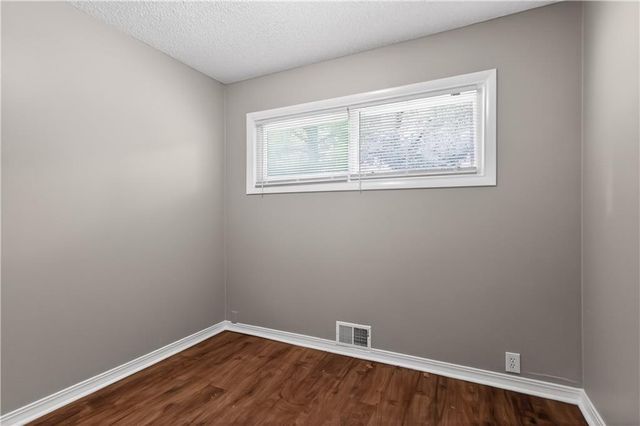 7807 Ruskin Way, Kansas City, MO 64134
