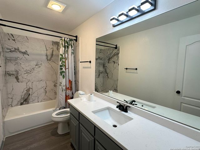 7123 NORMAN LN, San Antonio, TX 78240