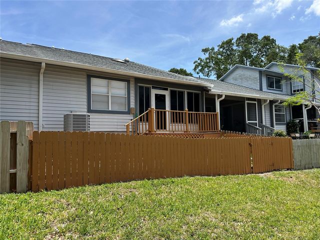 39650 US HIGHWAY 19 N 1113, Tarpon Springs, FL 34689