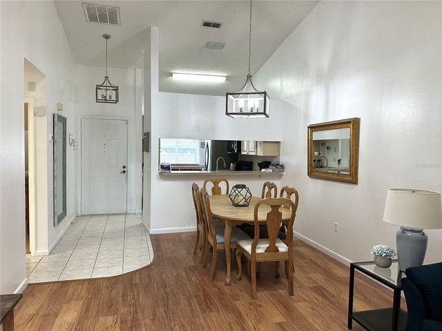 39650 US HIGHWAY 19 N 1113, Tarpon Springs, FL 34689