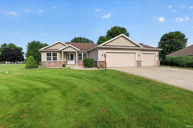 57481 Emerald Chase Lane, Goshen, IN 46528