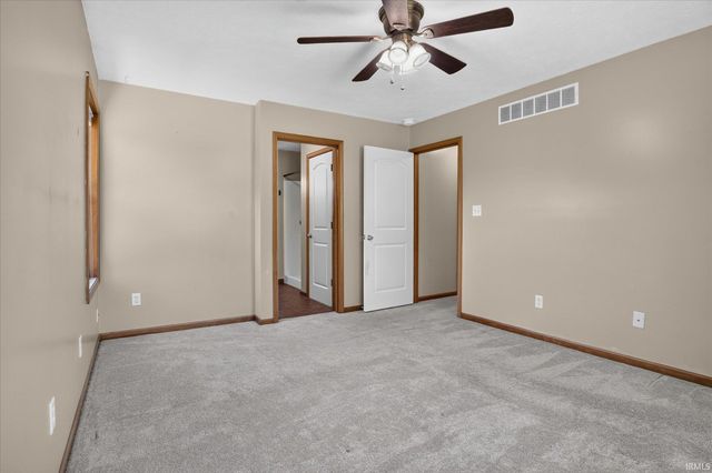 57481 Emerald Chase Lane, Goshen, IN 46528