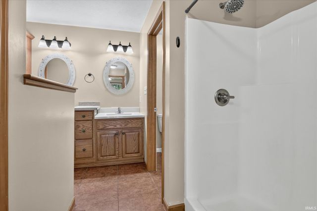 57481 Emerald Chase Lane, Goshen, IN 46528