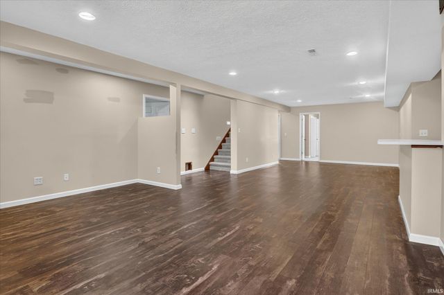 57481 Emerald Chase Lane, Goshen, IN 46528