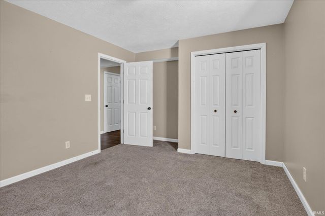 57481 Emerald Chase Lane, Goshen, IN 46528