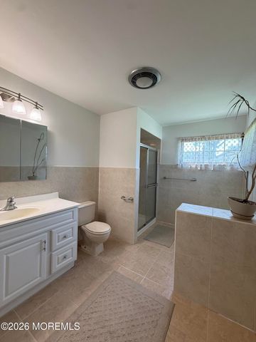 61 Peasley Drive, Marlboro, NJ 07746