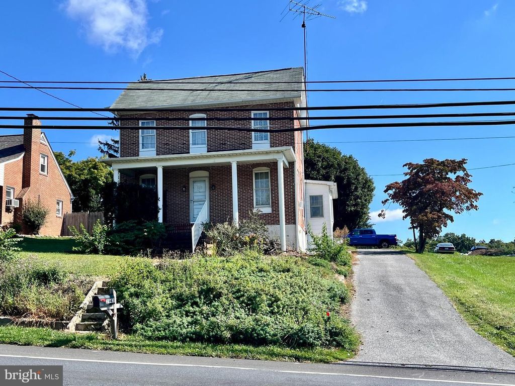 2943 MAIN ST, Manchester, MD 21102