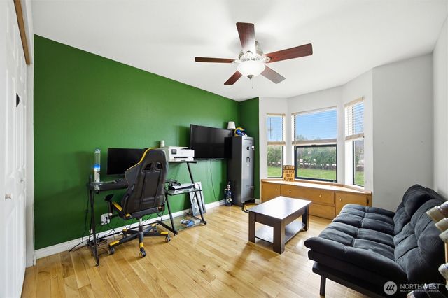 2017 S Washington Street, Kennewick, WA 99337