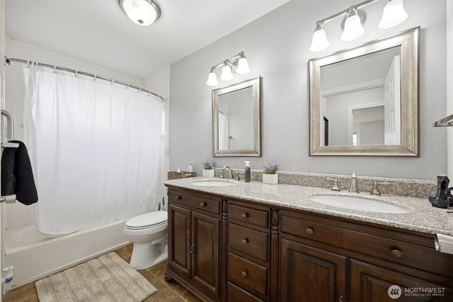 2017 S Washington Street, Kennewick, WA 99337