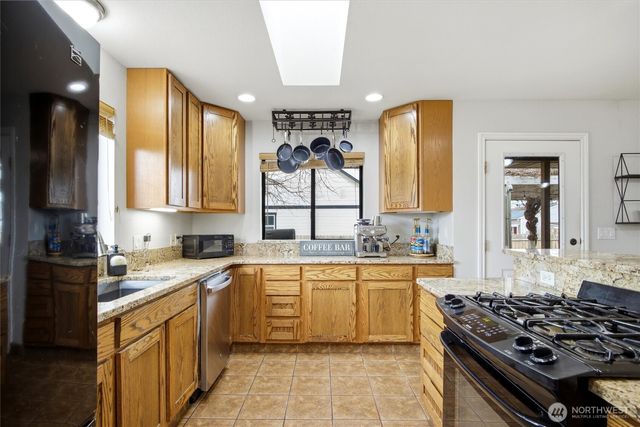 2017 S Washington Street, Kennewick, WA 99337