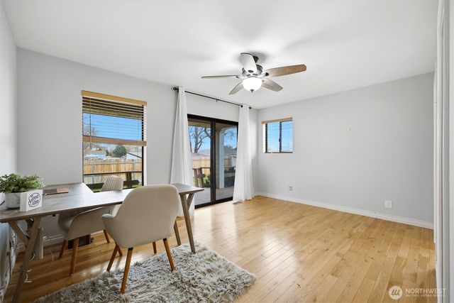 2017 S Washington Street, Kennewick, WA 99337