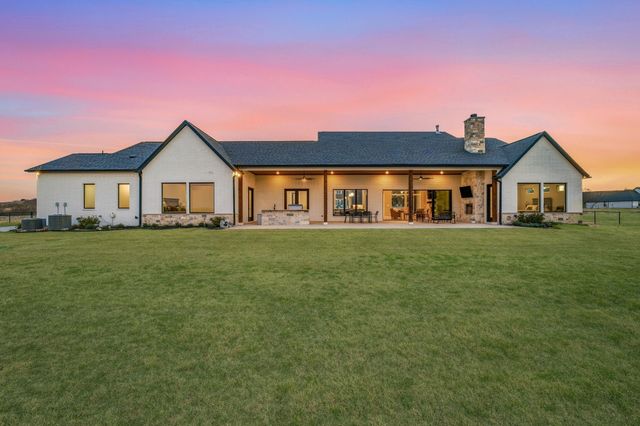 625 Dickens Drive, Aledo, TX 76008