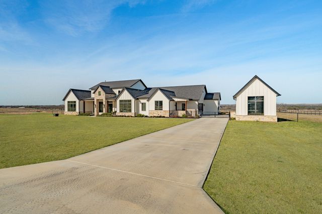 625 Dickens Drive, Aledo, TX 76008