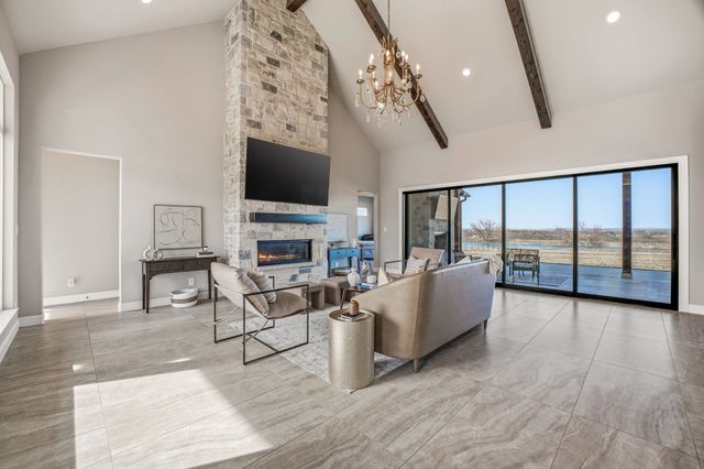 625 Dickens Drive, Aledo, TX 76008