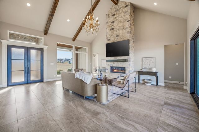 625 Dickens Drive, Aledo, TX 76008