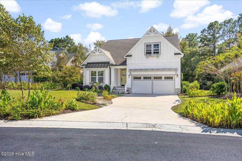 489 Broomsedge Court SE, Bolivia, NC 28422