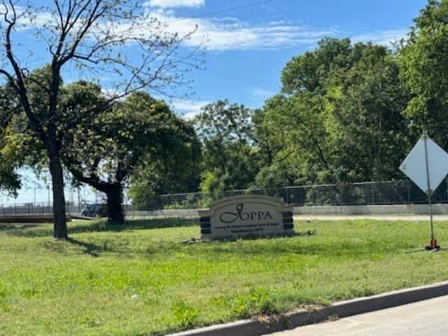 4744 Stokes Street, Dallas, TX 75216