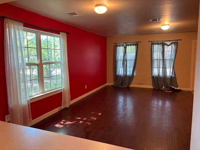 4744 Stokes Street, Dallas, TX 75216