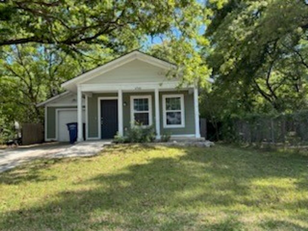 4744 Stokes Street, Dallas, TX 75216