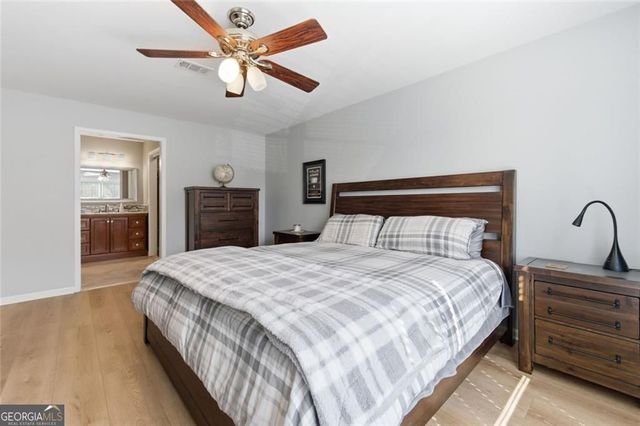 909 Hollyfax Circle NE, Atlanta, GA 30328