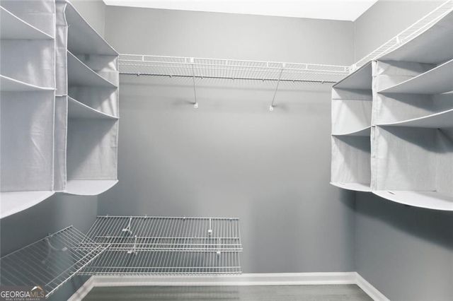 909 Hollyfax Circle NE, Atlanta, GA 30328