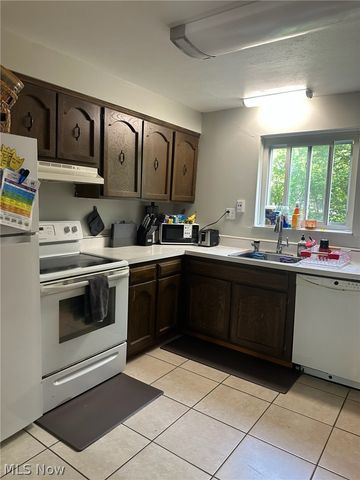 797 Babbitt Road 30, Euclid, OH 44123