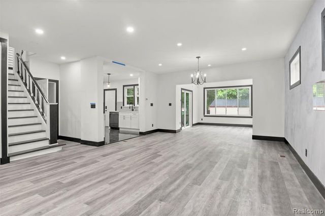 2283 Lamothe Street, Detroit, MI 48206