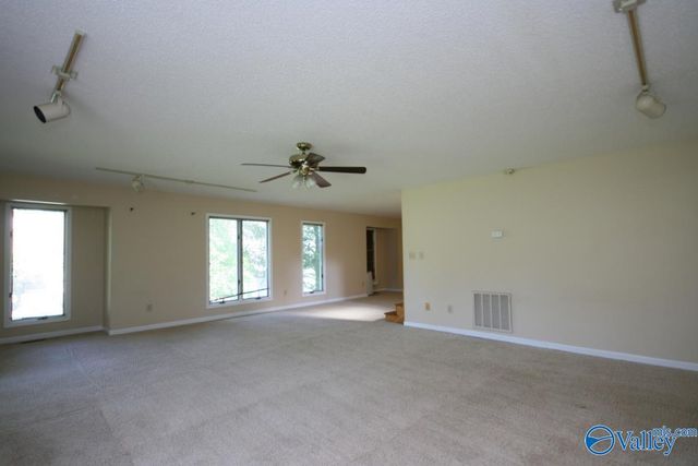 111 Heatherwood Drive, Madison, AL 35758