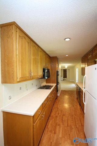 111 Heatherwood Drive, Madison, AL 35758