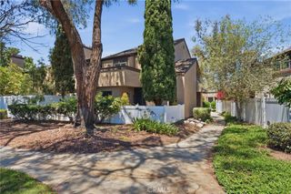 905 Hyde Court, Costa Mesa, CA 92626