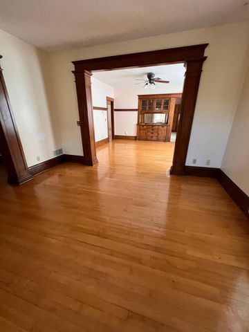 2804 N 4th Street, Minneapolis, MN 55411