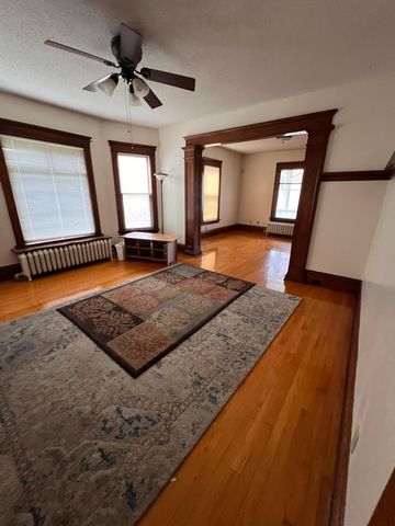 2804 N 4th Street, Minneapolis, MN 55411