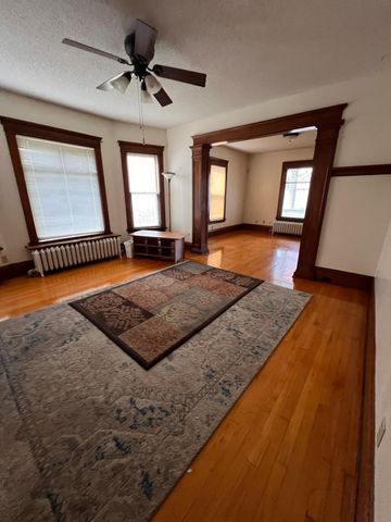 2804 N 4th Street, Minneapolis, MN 55411