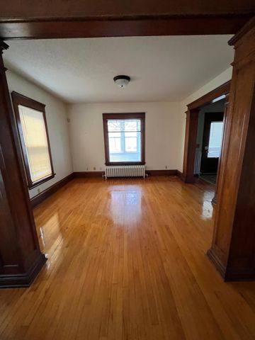 2804 N 4th Street, Minneapolis, MN 55411