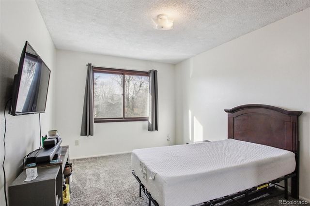 2330 Wedgewood Avenue, Longmont, CO 80503