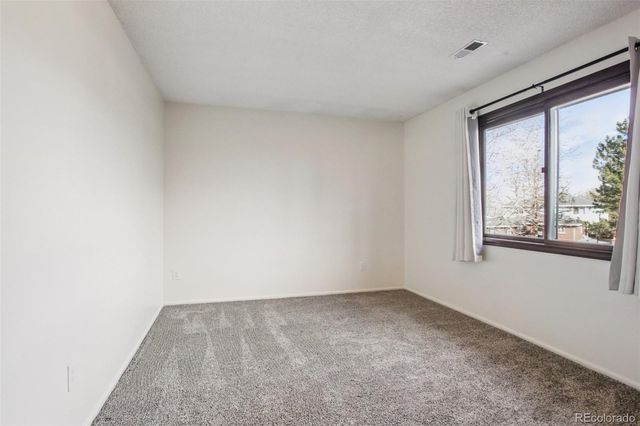 2330 Wedgewood Avenue, Longmont, CO 80503