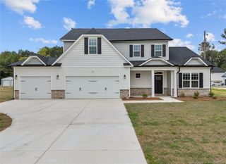 332 Zeppelin Lane, Raeford, NC 28376