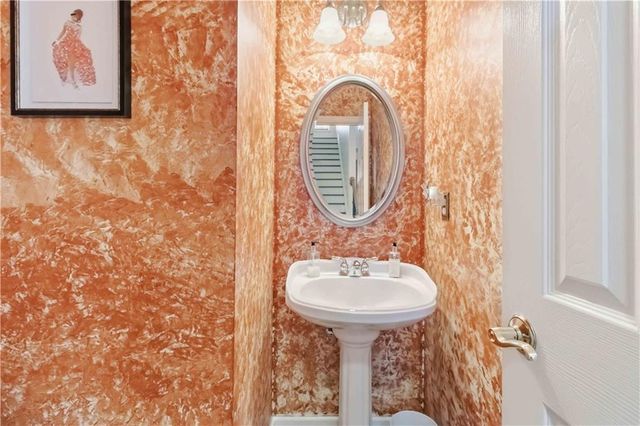 609 Red Oak Place, Atlanta, GA 30349