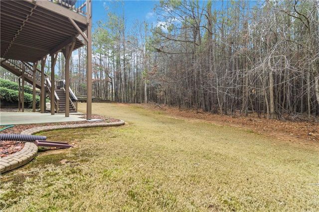 609 Red Oak Place, Atlanta, GA 30349